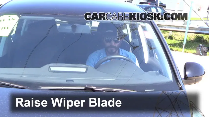 2013 Volkswagen Tiguan S 2.0L 4 Cyl. Turbo Windshield Wiper Blade (Front)